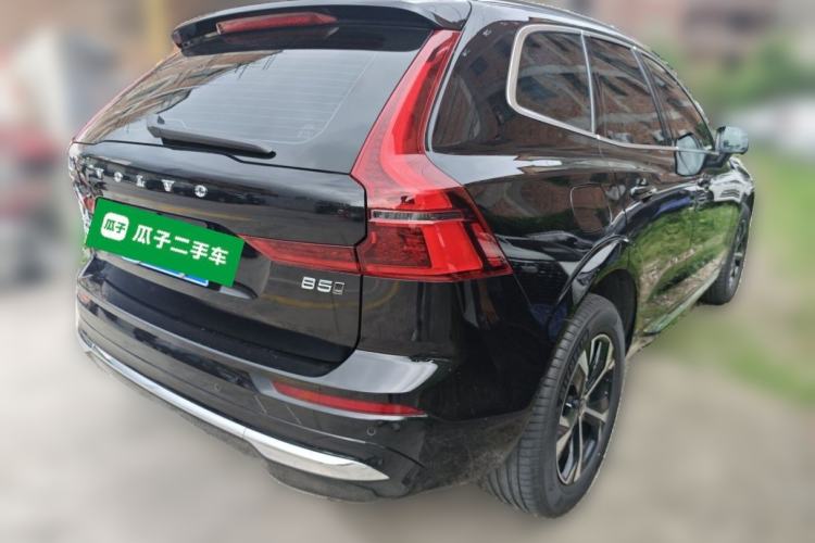 Used Volvo XC60 2026 B5 4x4 Smart Luxury Edition Rear Right 45 Deg