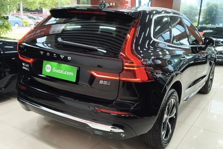 Used Volvo XC60 2026 B5 4x4 Smart Luxury Edition Rear Right 45 Deg