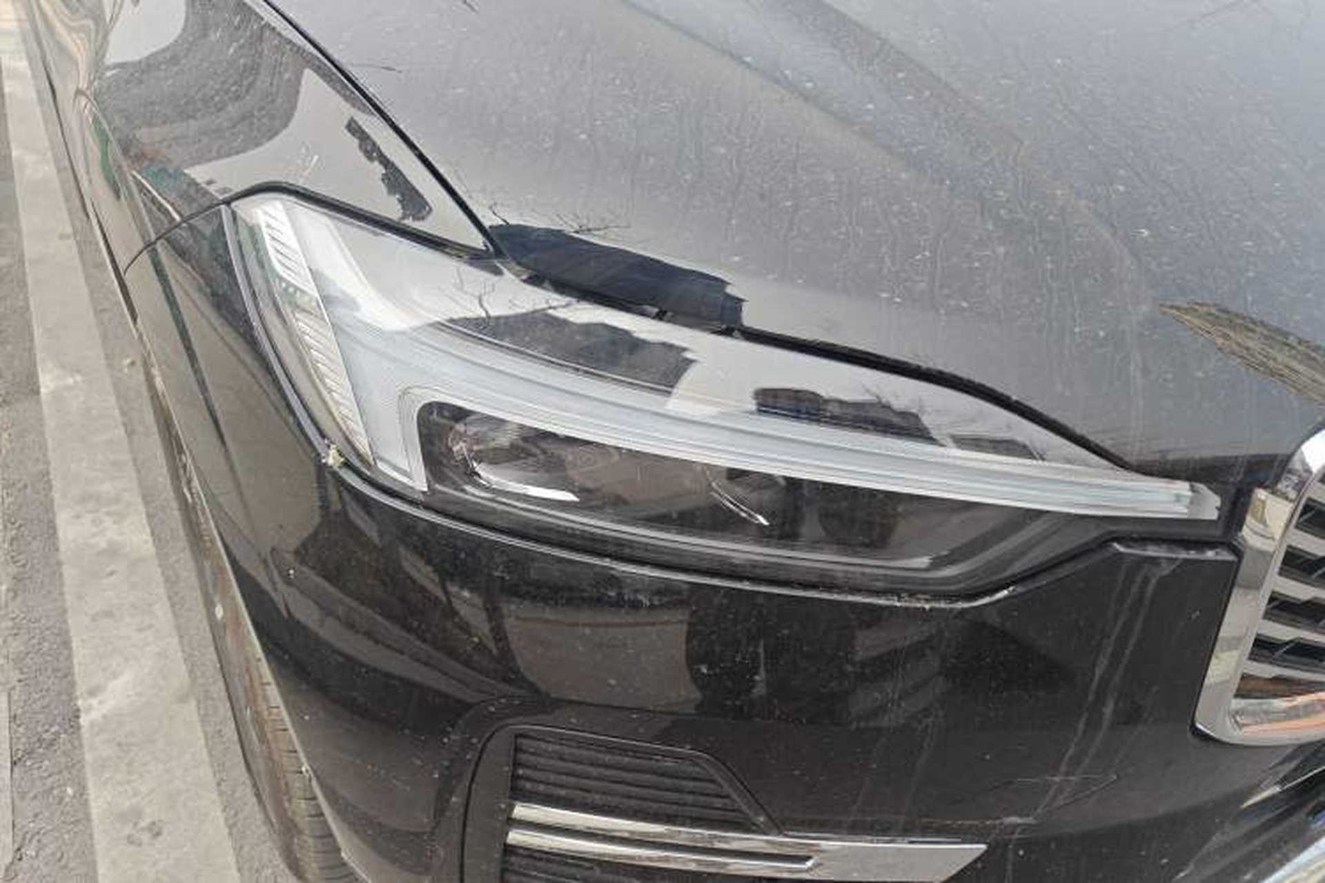 Used Volvo XC60 2026 B5 4x4 Smart Luxury Edition Right Front Headlight