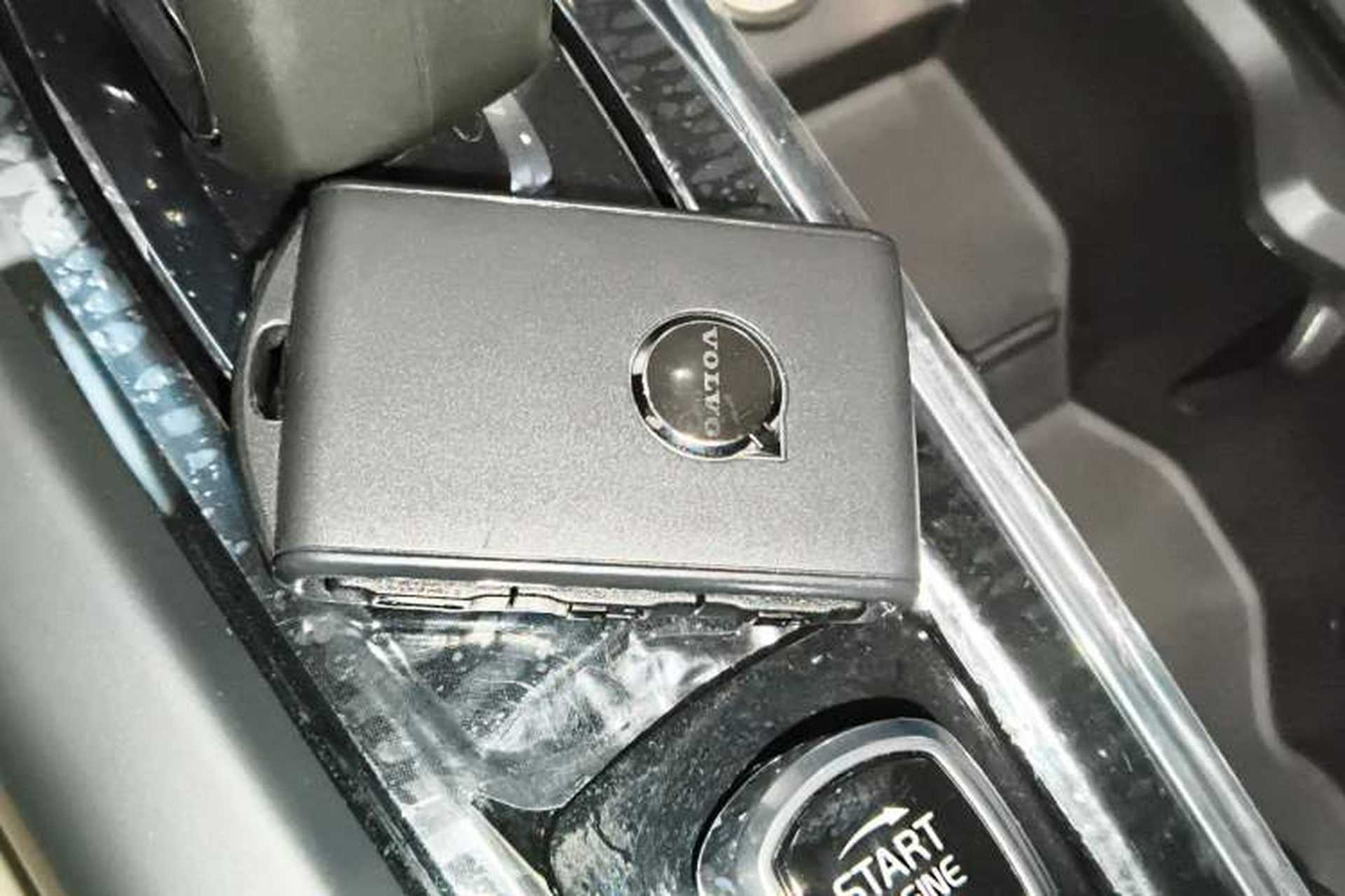Used Volvo XC60 2026 B5 4x4 Smart Luxury Edition Vehicle Key