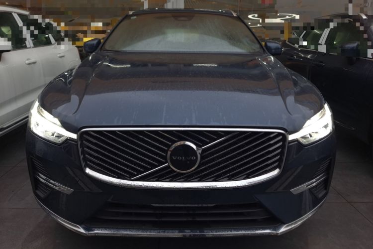 Used Volvo XC60 2026 B5 4x4 Smart Luxury Edition Front