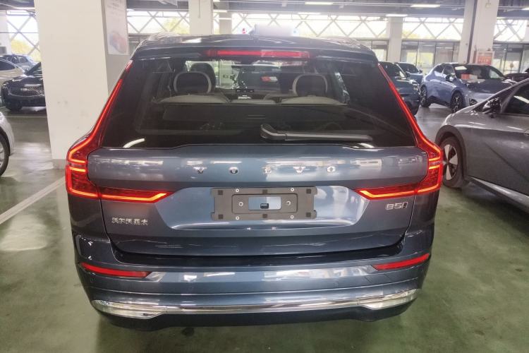 Used Volvo XC60 2026 B5 4x4 Smart Luxury Edition Rear