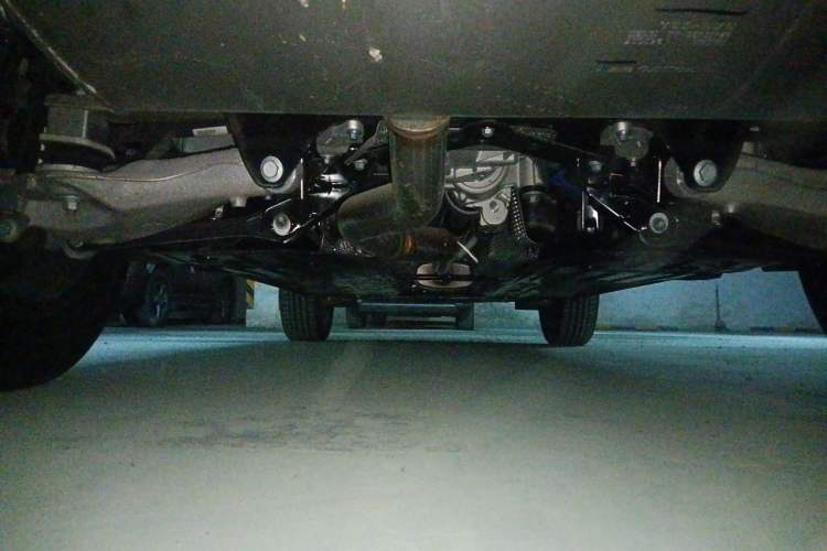 Used Volvo XC60 2026 B5 4x4 Smart Luxury Edition Chassis Rear