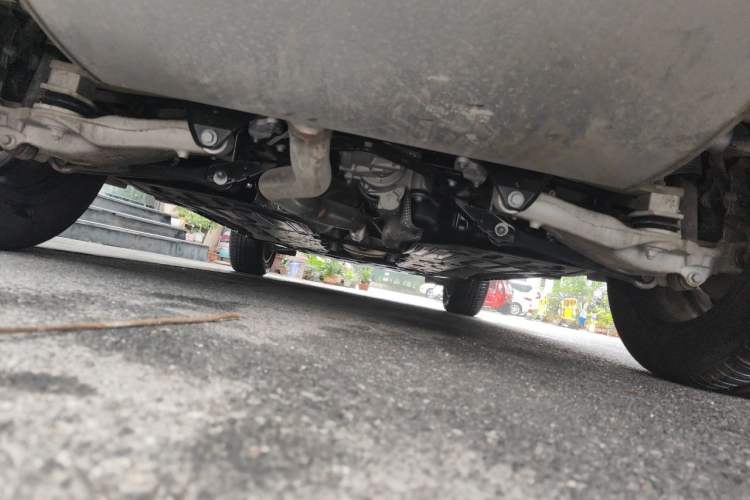 Used Volvo XC60 2026 B5 4x4 Smart Luxury Edition Chassis Rear