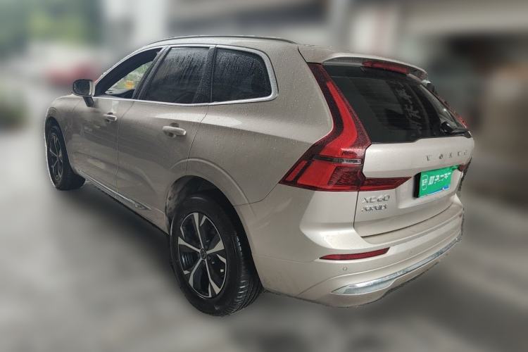 Used Volvo XC60 2026 B5 4x4 Smart Luxury Edition Rear Left 45 Deg