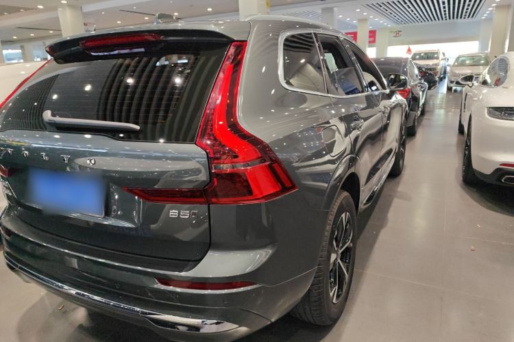 Used Volvo XC60 2026 B5 4x4 Smart Luxury Edition Exterior 5