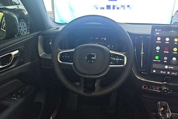 Used Volvo XC60 2026 B5 4x4 Smart Range Extreme Night Black Edition Steering Wheel