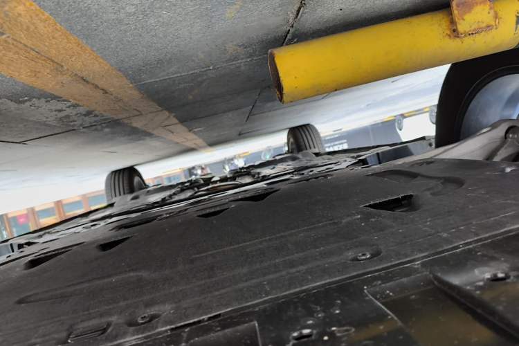 Used Volvo XC60 2026 B5 4x4 Smart Luxury Edition Chassis Front