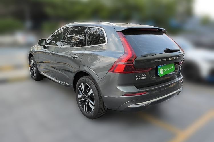 Used Volvo XC60 2026 B5 4x4 Smart Luxury Edition Rear Left 45 Deg
