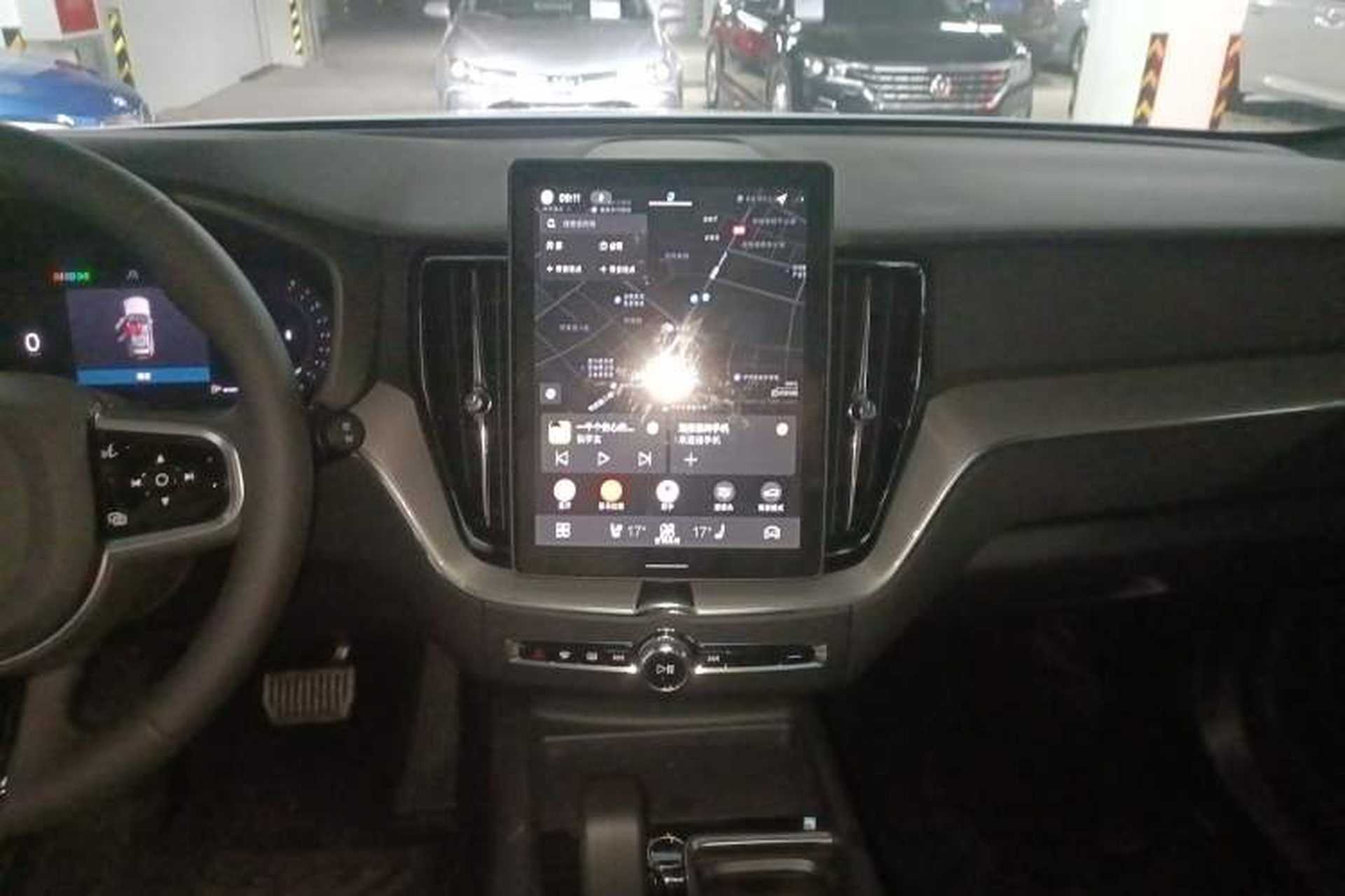 Used Volvo XC60 2026 B5 4x4 Smart Luxury Edition Audio And AC Panel
