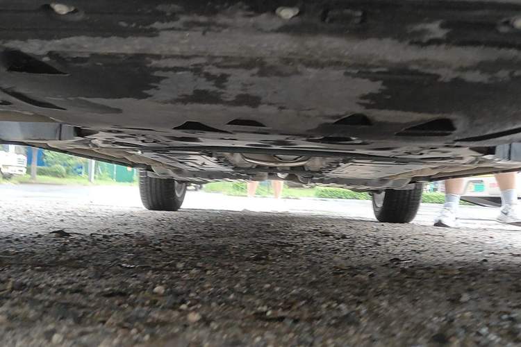 Used Volvo XC60 2026 B5 4x4 Smart Luxury Edition Chassis Front