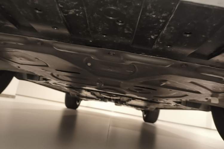 Used Volvo XC60 2026 B5 4x4 Smart Luxury Edition Chassis Front