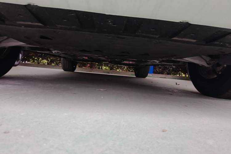 Used Volvo XC60 2026 B5 4x4 Smart Luxury Edition Chassis Front