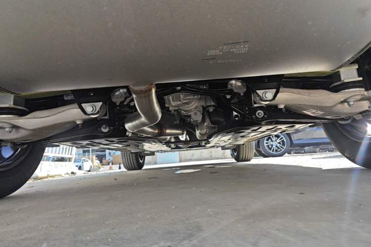 Used Volvo XC60 2026 B5 4x4 Smart Luxury Edition Chassis Rear