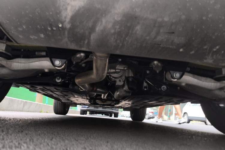 Used Volvo XC60 2026 B5 4x4 Smart Luxury Edition Chassis Rear