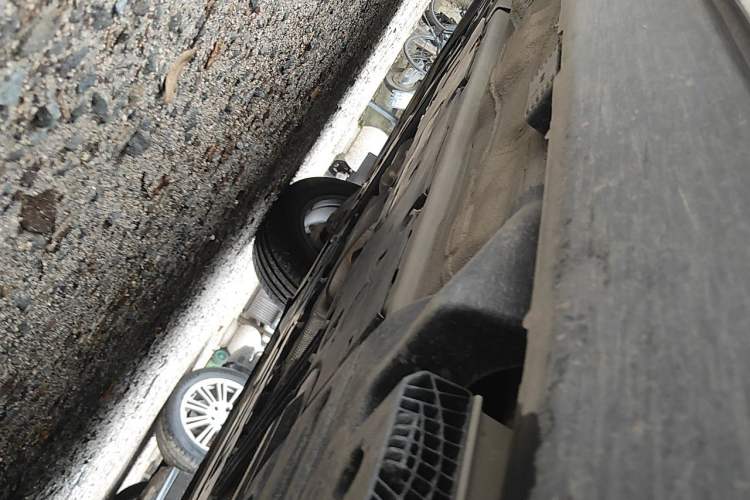 Used Volvo XC60 2026 B5 4x4 Smart Luxury Edition Chassis Rear Left