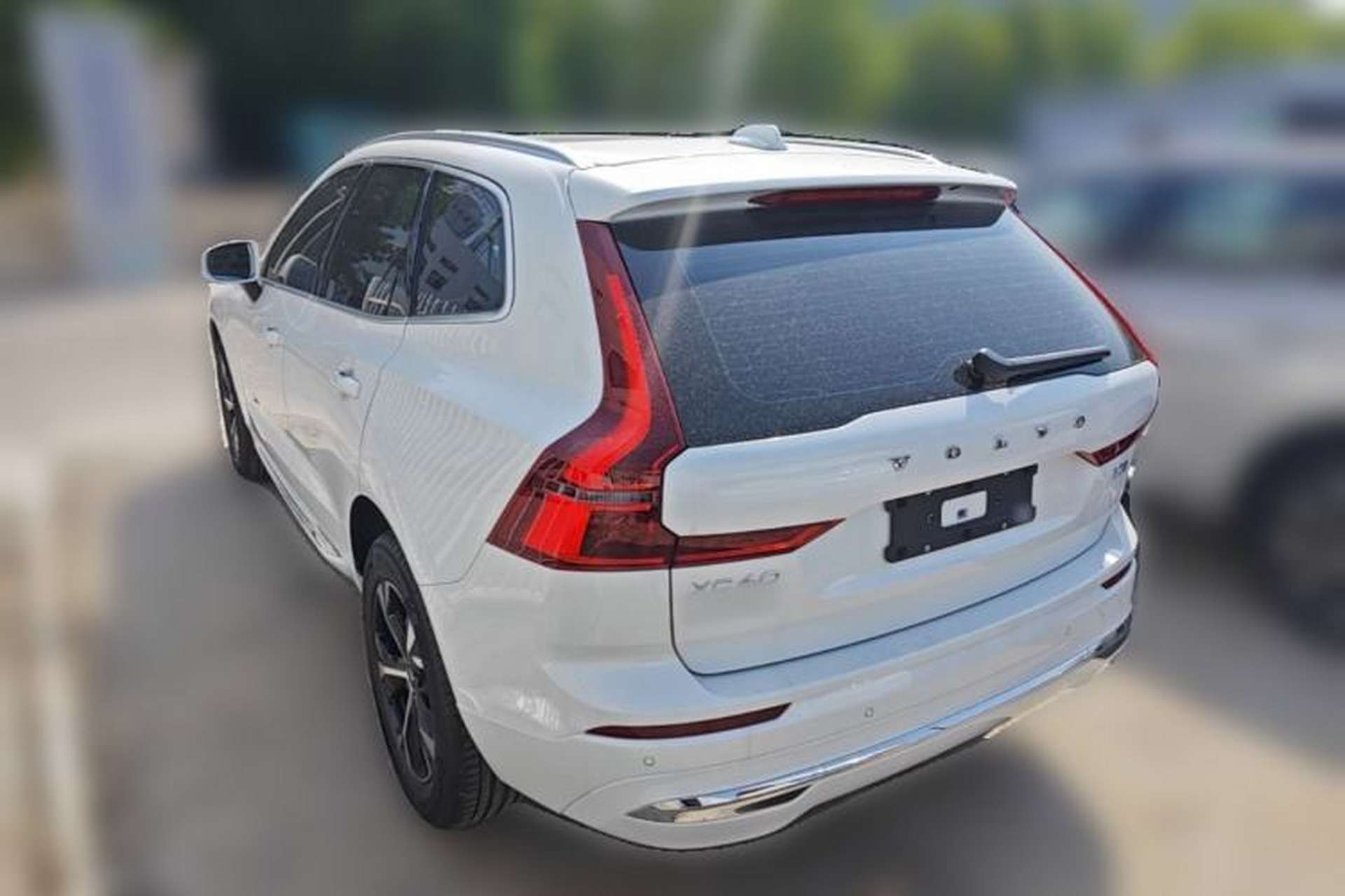 Used Volvo XC60 2026 B5 4x4 Smart Luxury Edition Exterior 2