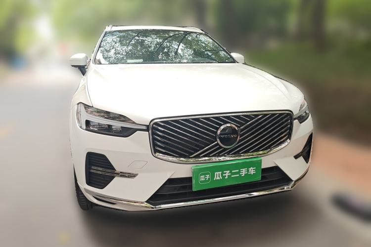 Used Volvo XC60 2026 B5 4x4 Smart Luxury Edition Front