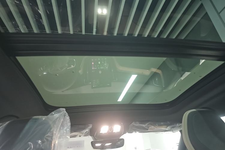 Used Volvo XC60 2026 B5 4x4 Smart Luxury Edition Headliner