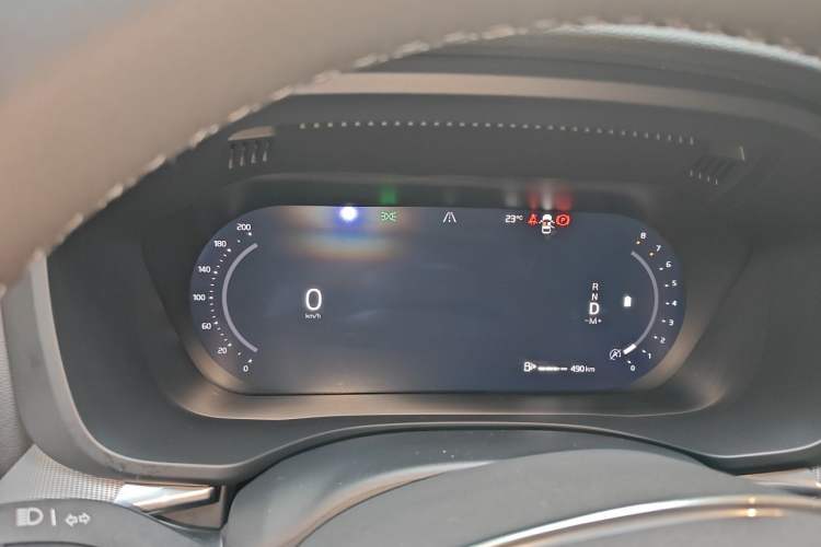 Used Volvo XC60 2026 B5 4x4 Smart Luxury Edition Instrument Cluster