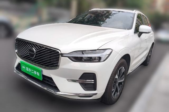 Used Volvo XC60 2026 B5 4x4 Smart Luxury Edition