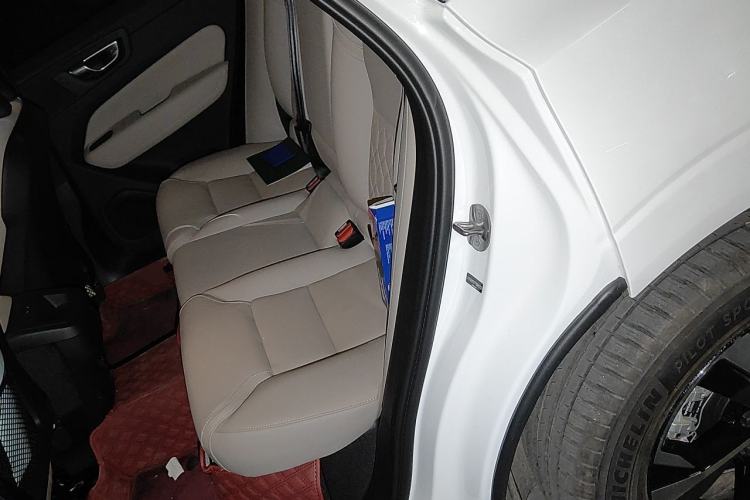 Used Volvo XC60 2026 B5 4x4 Smart Luxury Edition Left Rear Seat