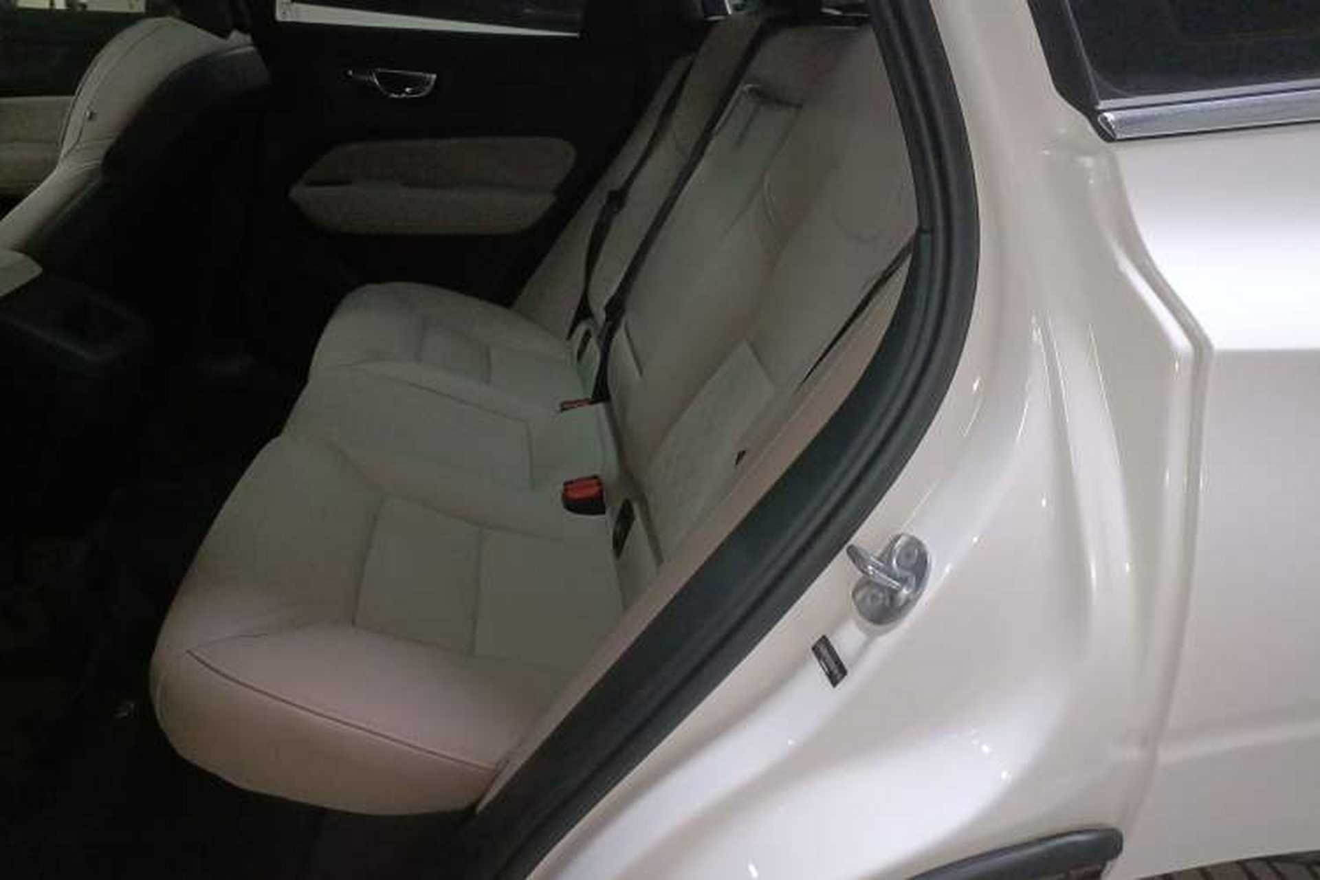 Used Volvo XC60 2026 B5 4x4 Smart Luxury Edition Left Rear Seat