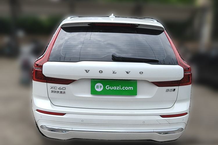 Used Volvo XC60 2026 B5 4x4 Smart Luxury Edition Rear