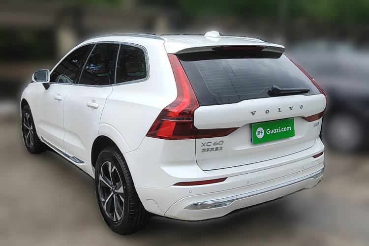 Used Volvo XC60 2026 B5 4x4 Smart Luxury Edition Rear Left 45 Deg