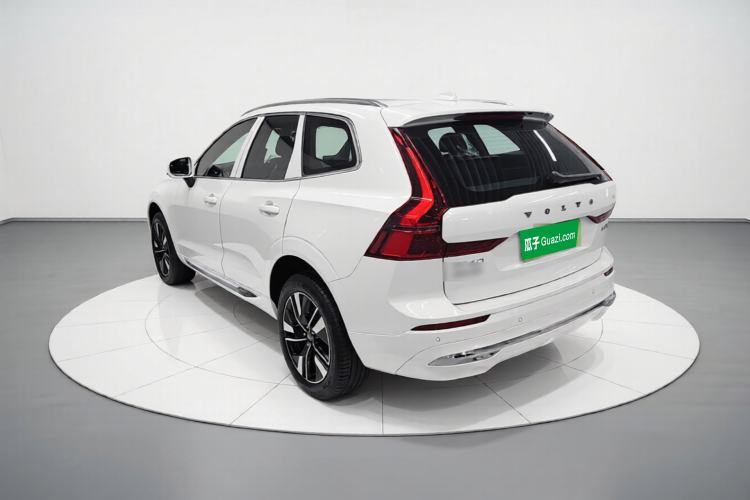 Used Volvo XC60 2026 B5 4x4 Smart Luxury Edition Rear Left 45 Deg
