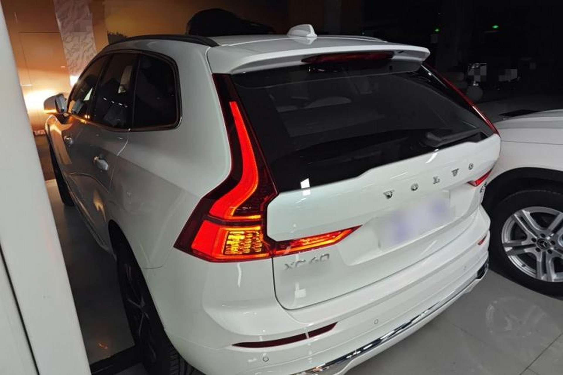 Used Volvo XC60 2026 B5 4x4 Smart Luxury Edition Rear Left 45 Deg