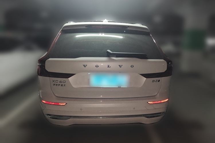 Used Volvo XC60 2026 B5 4x4 Smart Luxury Edition Rear
