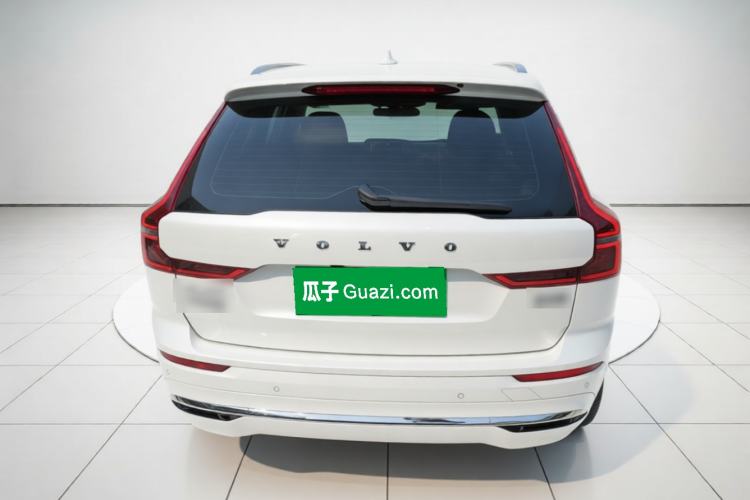 Used Volvo XC60 2026 B5 4x4 Smart Luxury Edition Rear