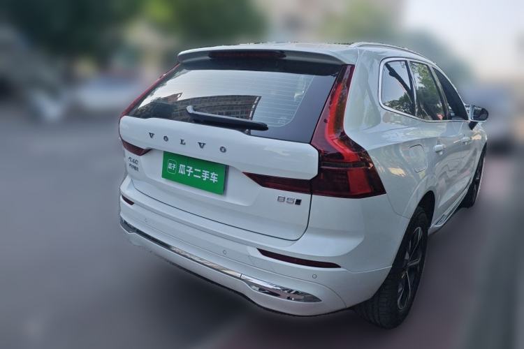 Used Volvo XC60 2026 B5 4x4 Smart Luxury Edition Rear Right 45 Deg