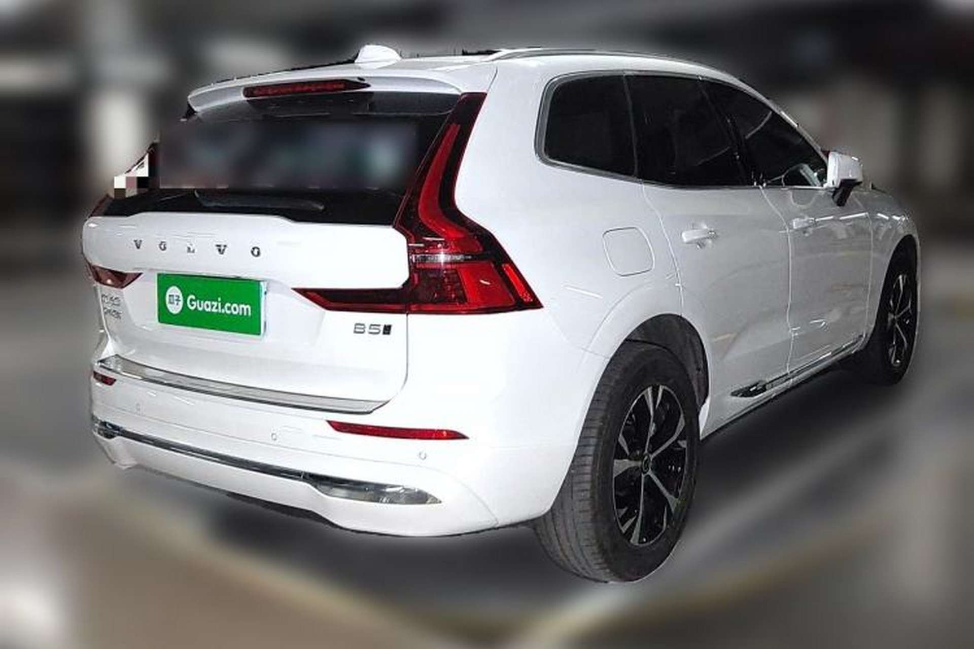 Used Volvo XC60 2026 B5 4x4 Smart Luxury Edition Rear Right 45 Deg