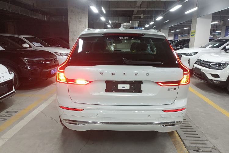 Used Volvo XC60 2026 B5 4x4 Smart Luxury Edition Rear