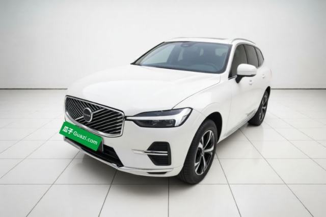 Used Volvo XC60 2026 B5 4x4 Smart Luxury Edition