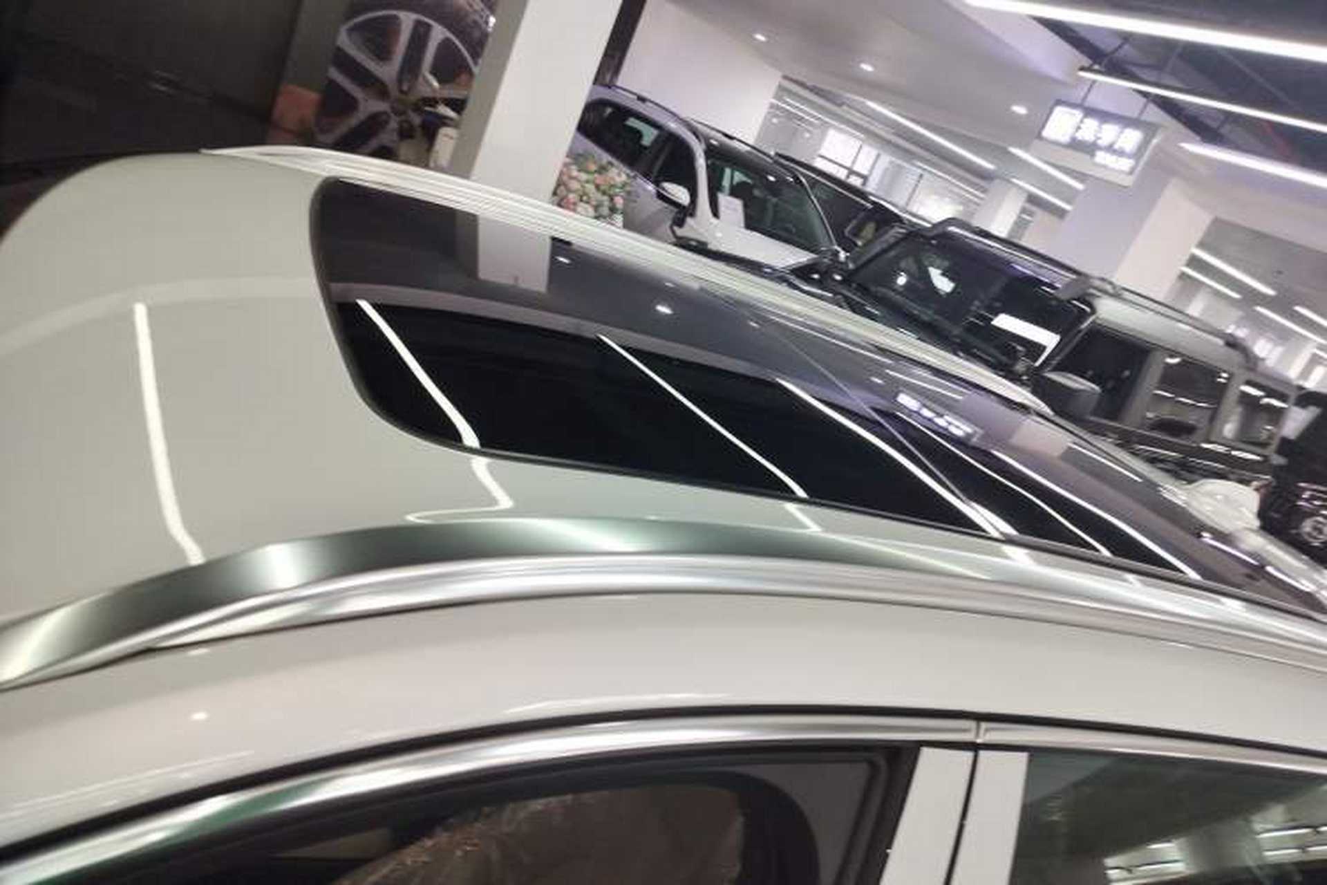 Used Volvo XC60 2026 B5 4x4 Smart Luxury Edition Roof