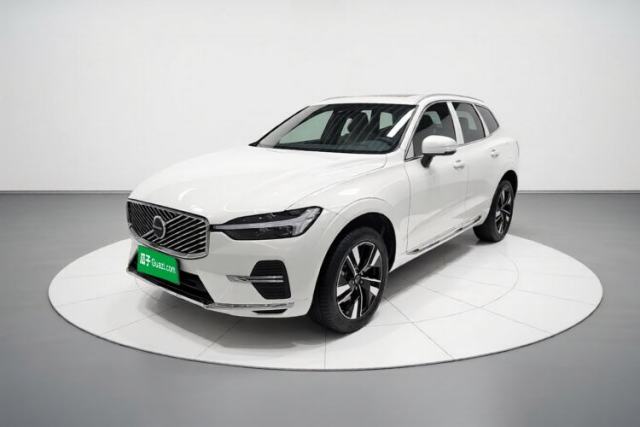 Used Volvo XC60 2026 B5 4x4 Smart Luxury Edition