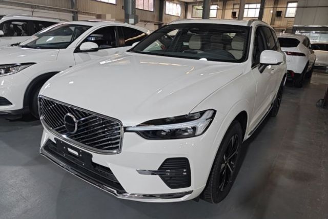 Used Volvo XC60 2026 B5 4x4 Smart Luxury Edition