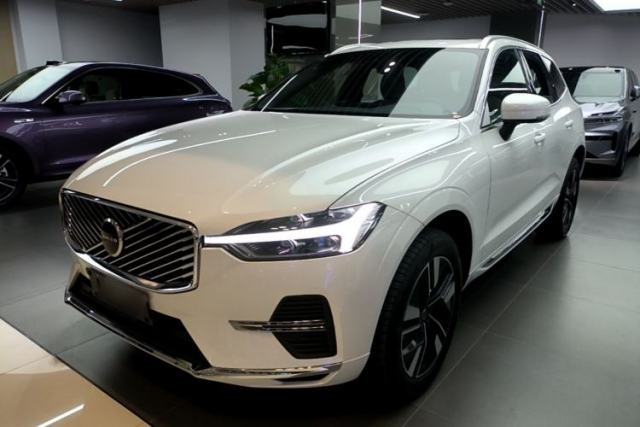 Used Volvo XC60 2026 B5 4x4 Smart Luxury Edition