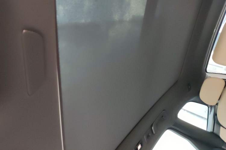 Used Volvo XC60 2026 B5 4x4 Smart Luxury Edition Headliner