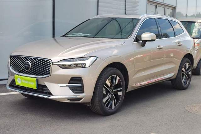 Used Volvo XC60 2026 B5 4x4 Smart Luxury Edition