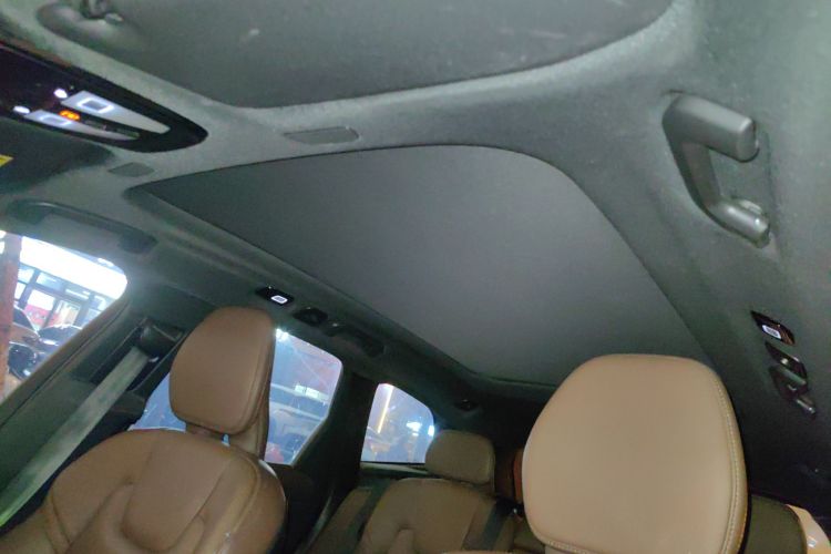 Used Volvo XC60 New Energy 2023 T8 Plug-in Hybrid Long-Range All-Wheel Drive Smart & Luxurious Enjoyment Edition Headliner