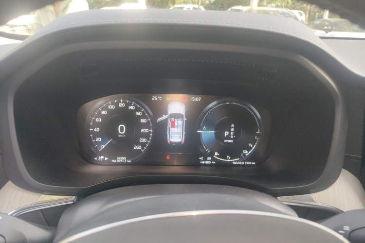Used Volvo XC60 New Energy 2020 T8 eDrive Hybrid Luxury Edition Instrument Cluster