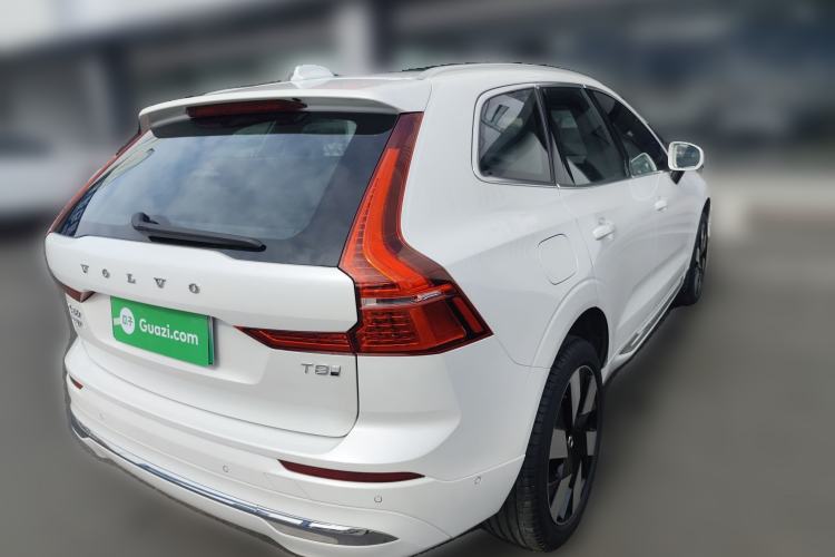 Used Volvo XC60 New Energy 2024 T8 Plug-in Hybrid Long-Range All-Wheel Drive Smart Luxury Edition Rear Right 45 Deg