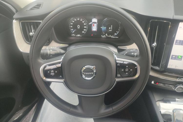 Used Volvo XC60 New Energy 2020 T8 eDrive Hybrid Luxury Edition Steering Wheel