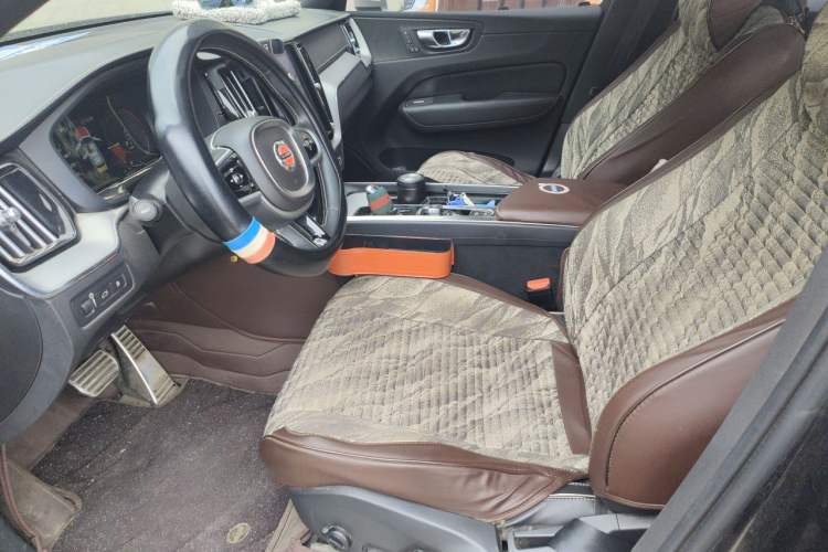 Used Volvo XC60 New Energy 2019 T8 E-Drive Hybrid Intelligent Luxury Sport Edition China V Standard Left Front Seat