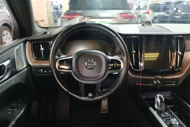 Used Volvo XC60 New Energy 2019 T8 E-Drive Hybrid Intelligent Luxury Sport Edition China VI Steering Wheel