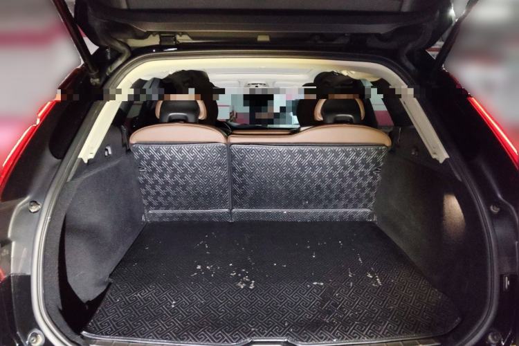 Used Volvo XC60 New Energy 2019 T8 E-Drive Hybrid Prestige Luxury Version China V Standard Trunk